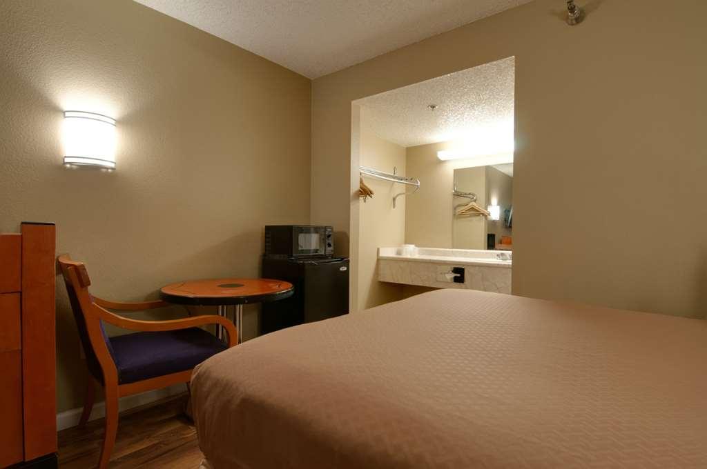 Vagabond Inn Bakersfield South Kamer foto
